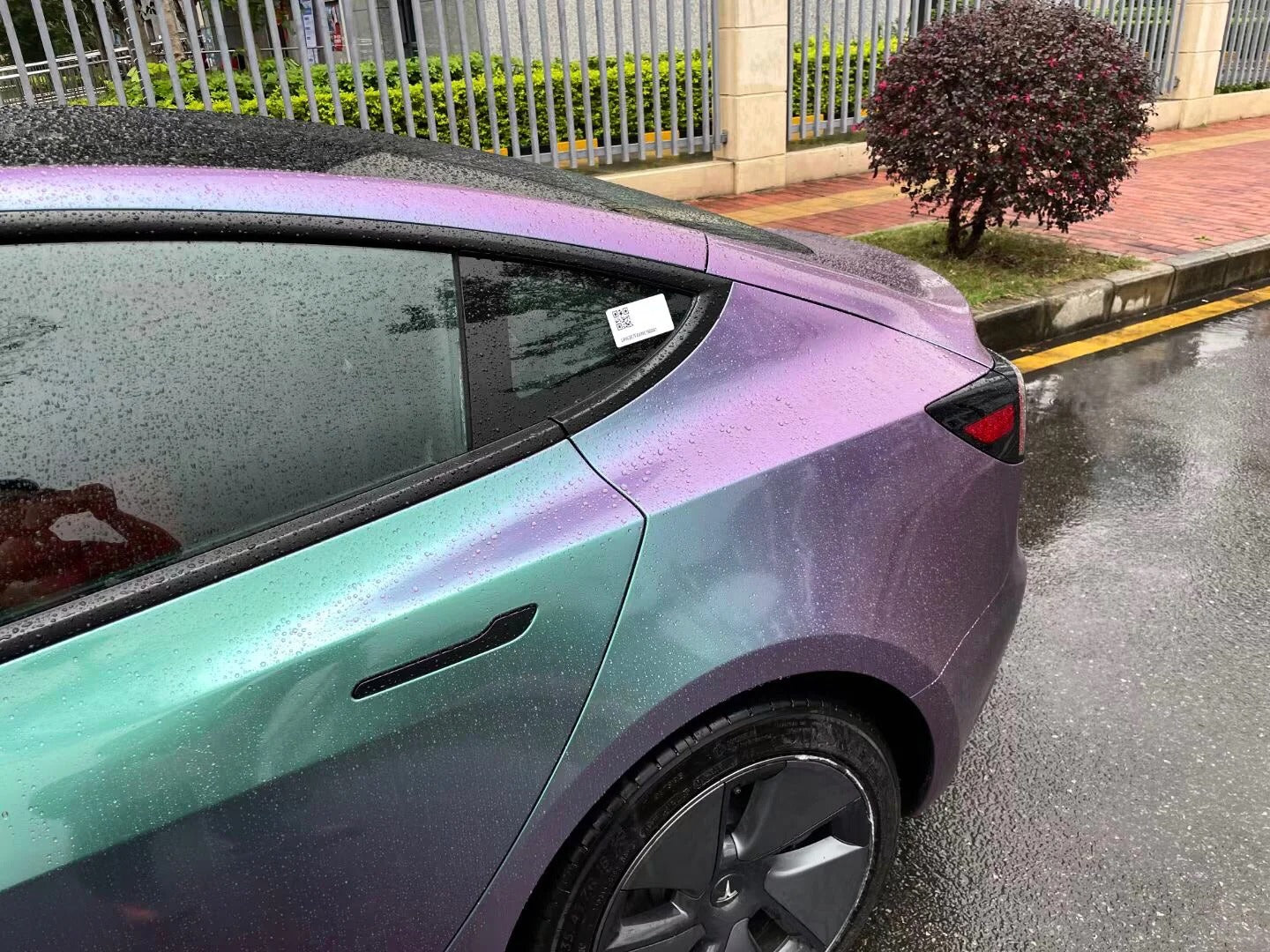 Gloss Chameleon Urban Green - Milliotone