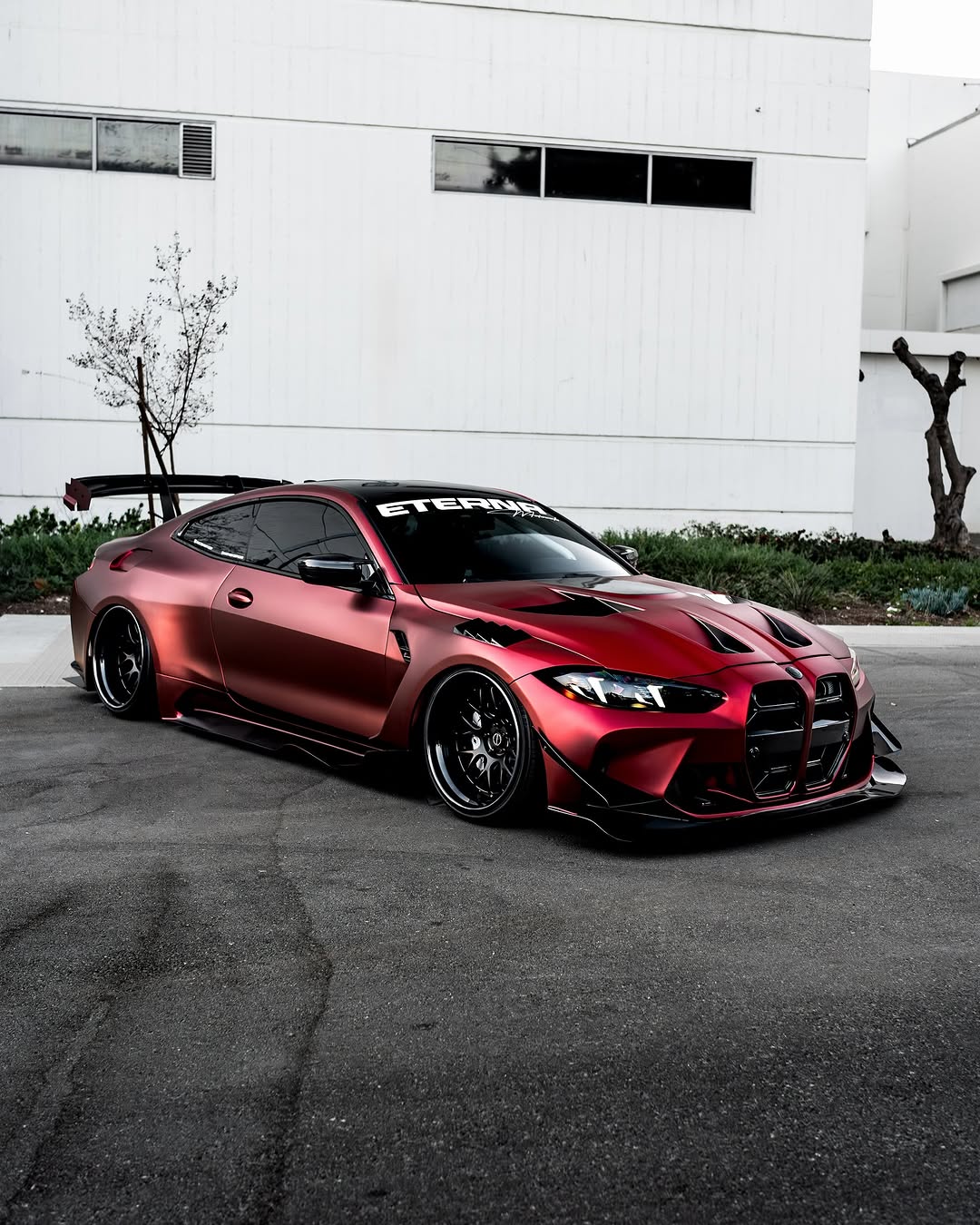 Frozen Ghost Chrome Romanee Red - Milliotone