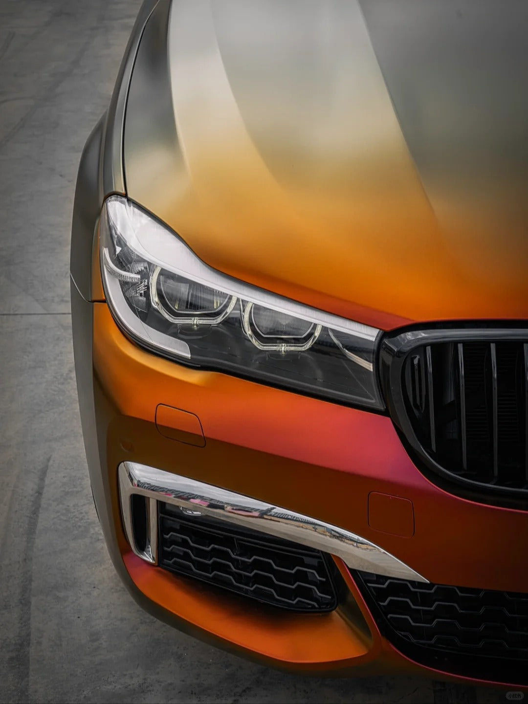 Satin Chameleon Rising Sun - Milliotone