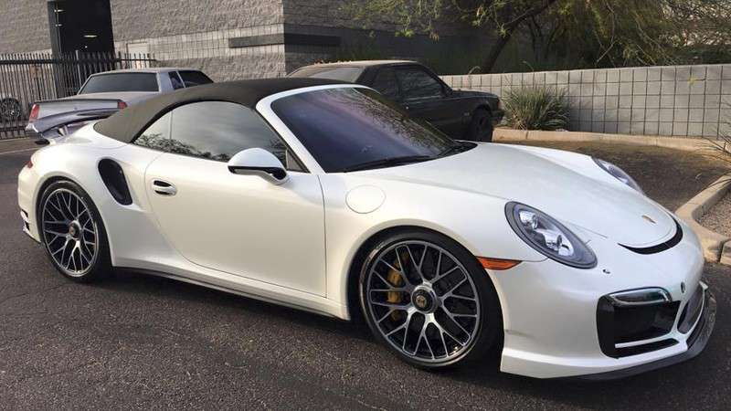 Gloss Pearlescent White - Milliotone car wrap vinyl film