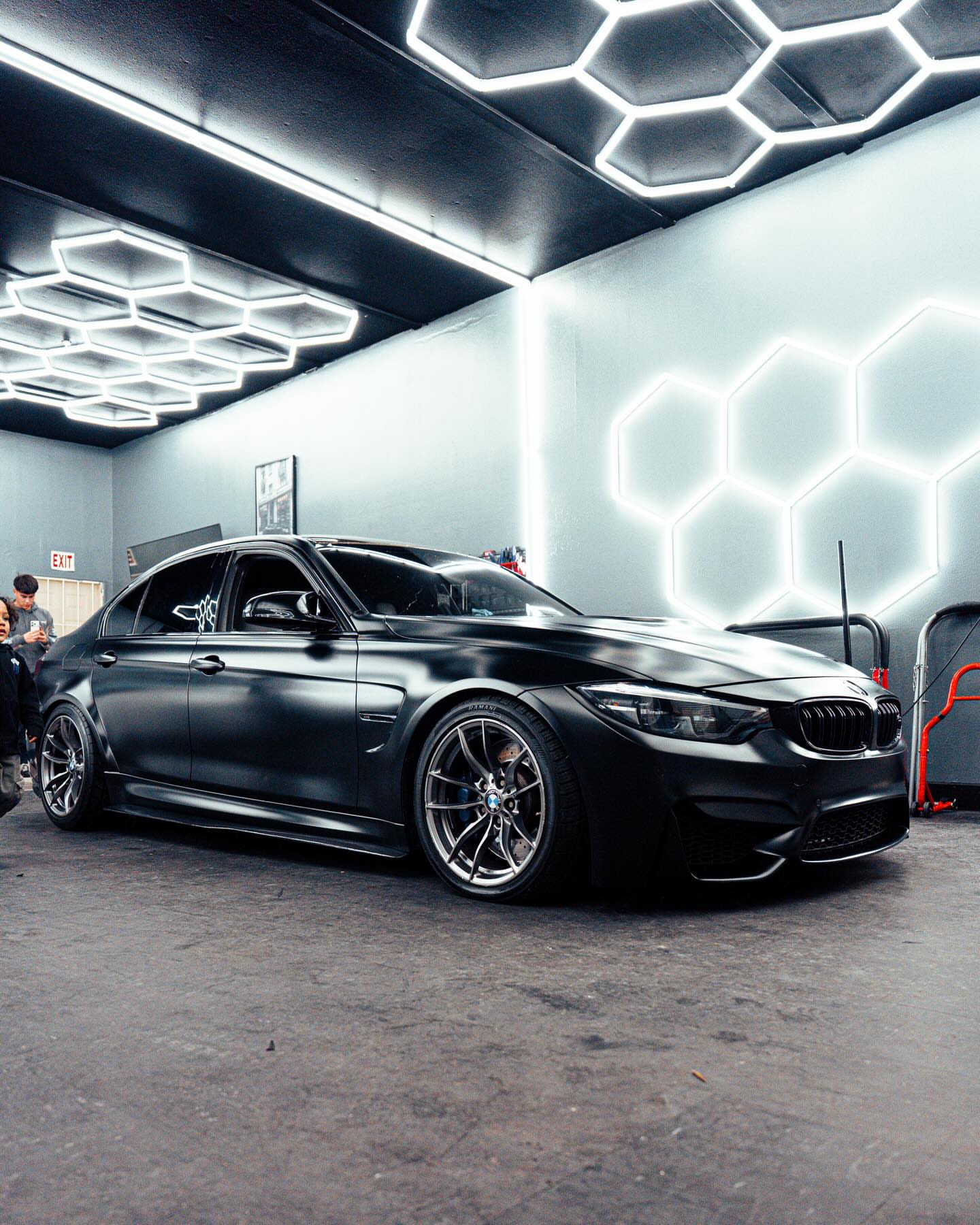 Satin Black - Milliotone