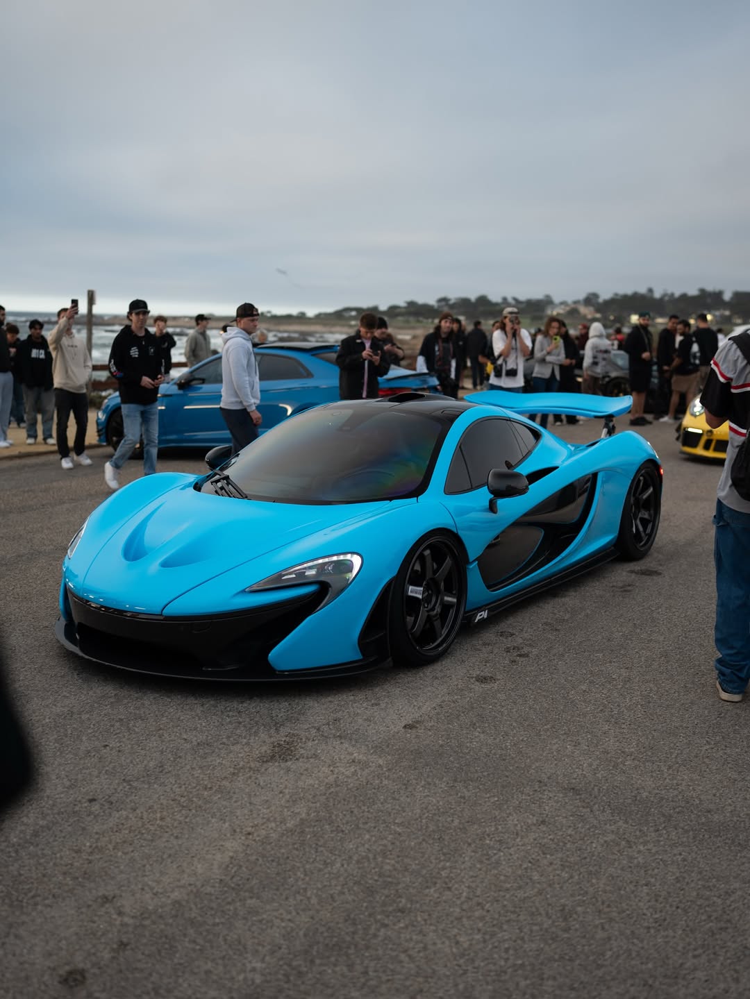 Super Gloss Ice Blue - Milliotone car wrap vinyl film