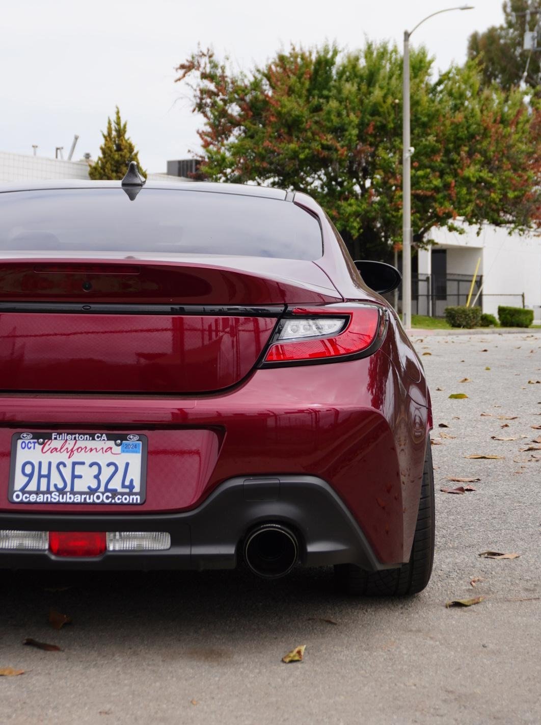 Super Gloss Metallic Liquid Metal Vampire Red - Milliotone car wrap vinyl film