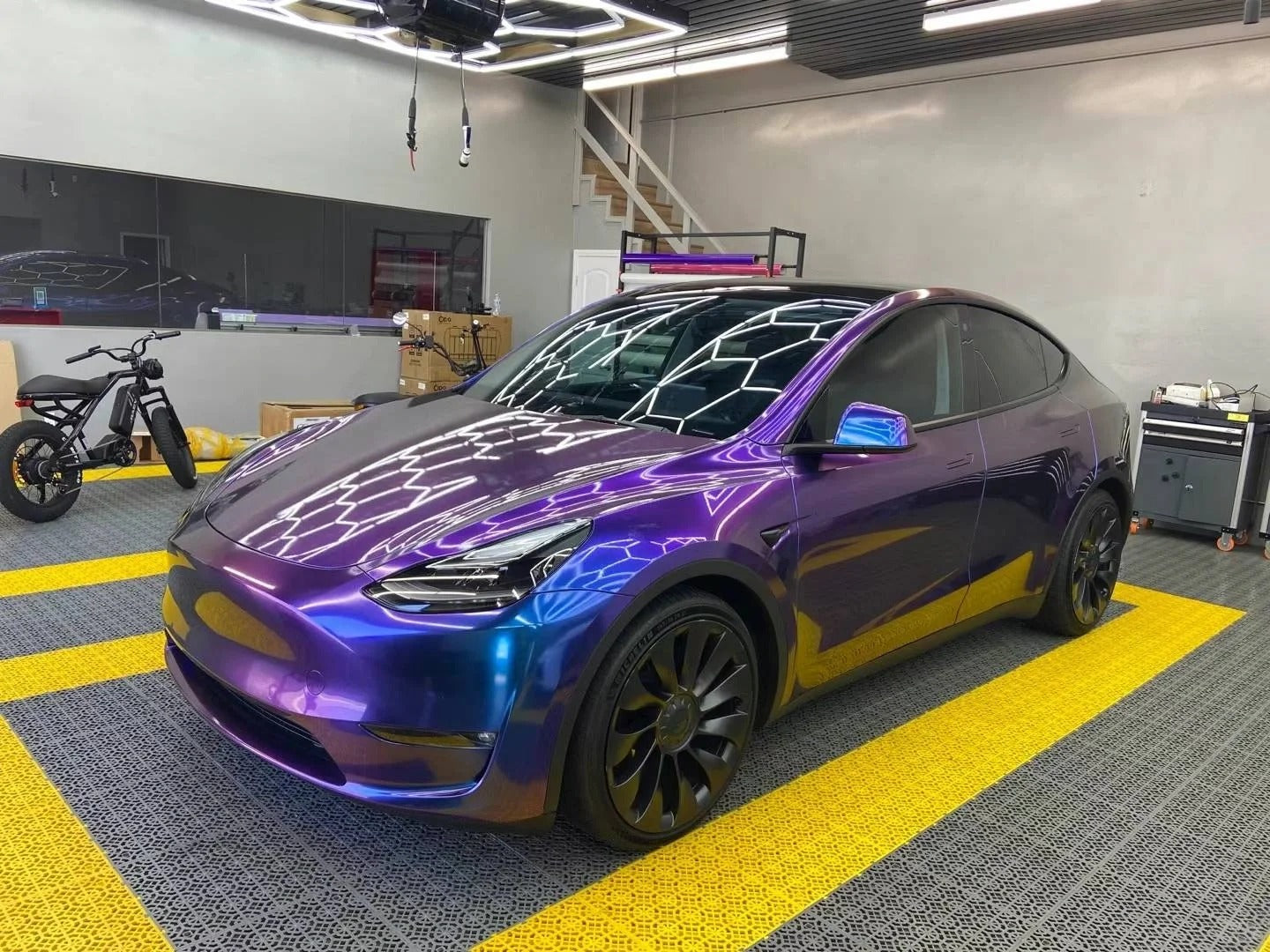 Gloss Chameleon Purple Pink - Milliotone