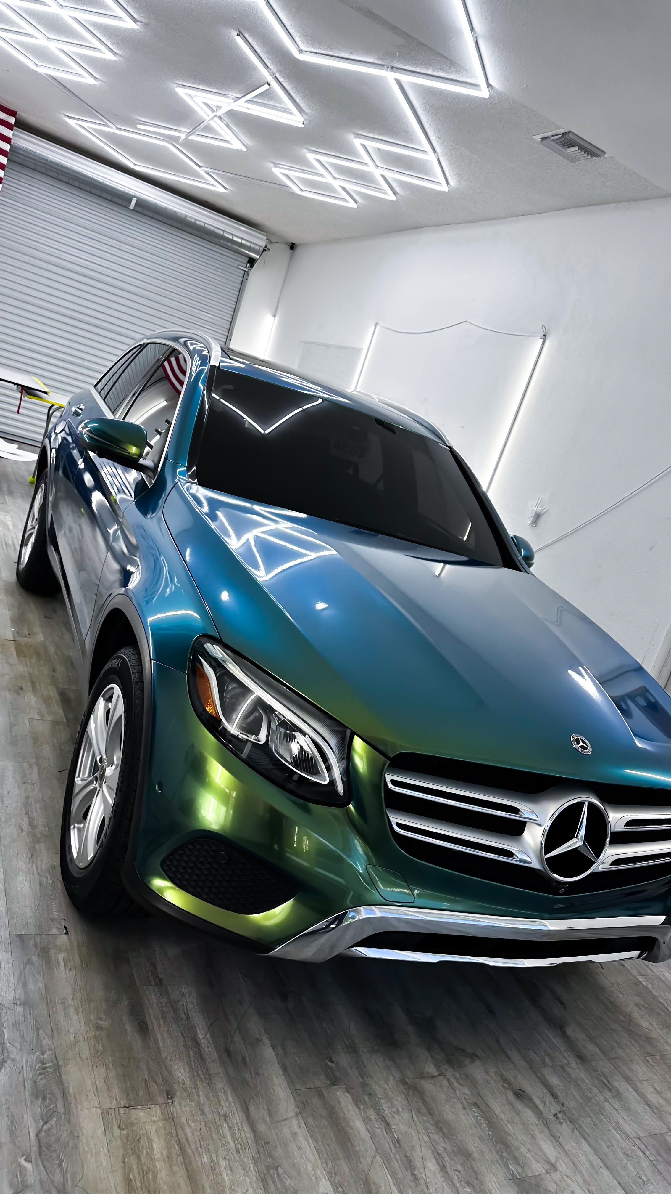 Gloss Chameleon Jungle Green