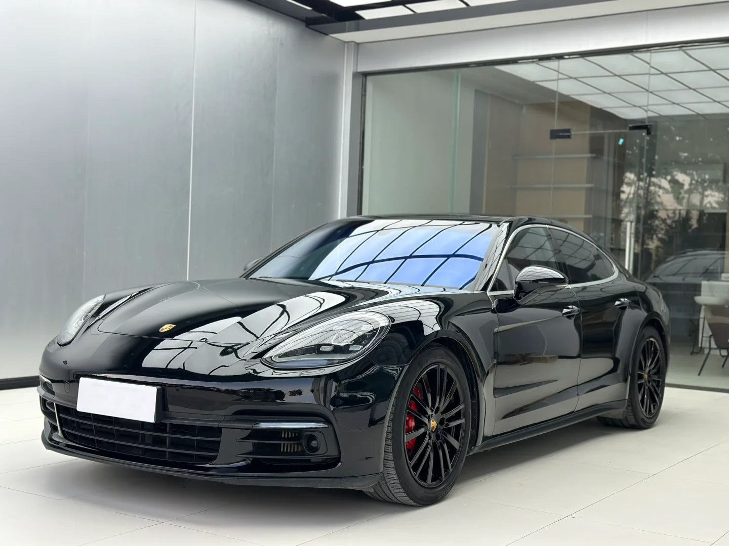 Super Gloss Black - Milliotone