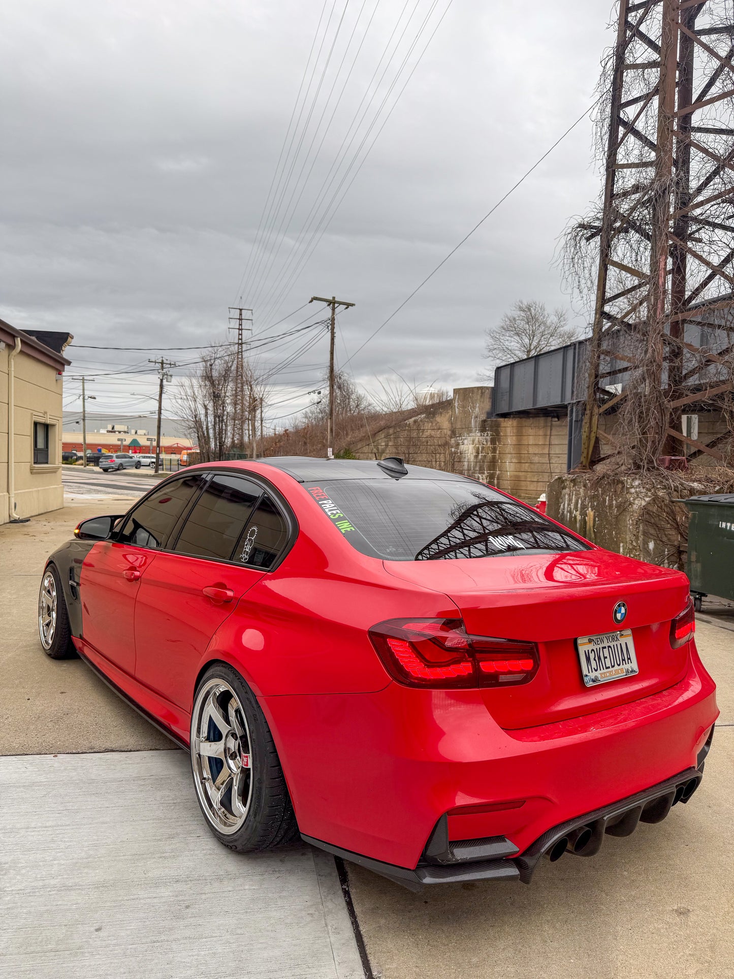 Super Gloss Guards Red - Milliotone