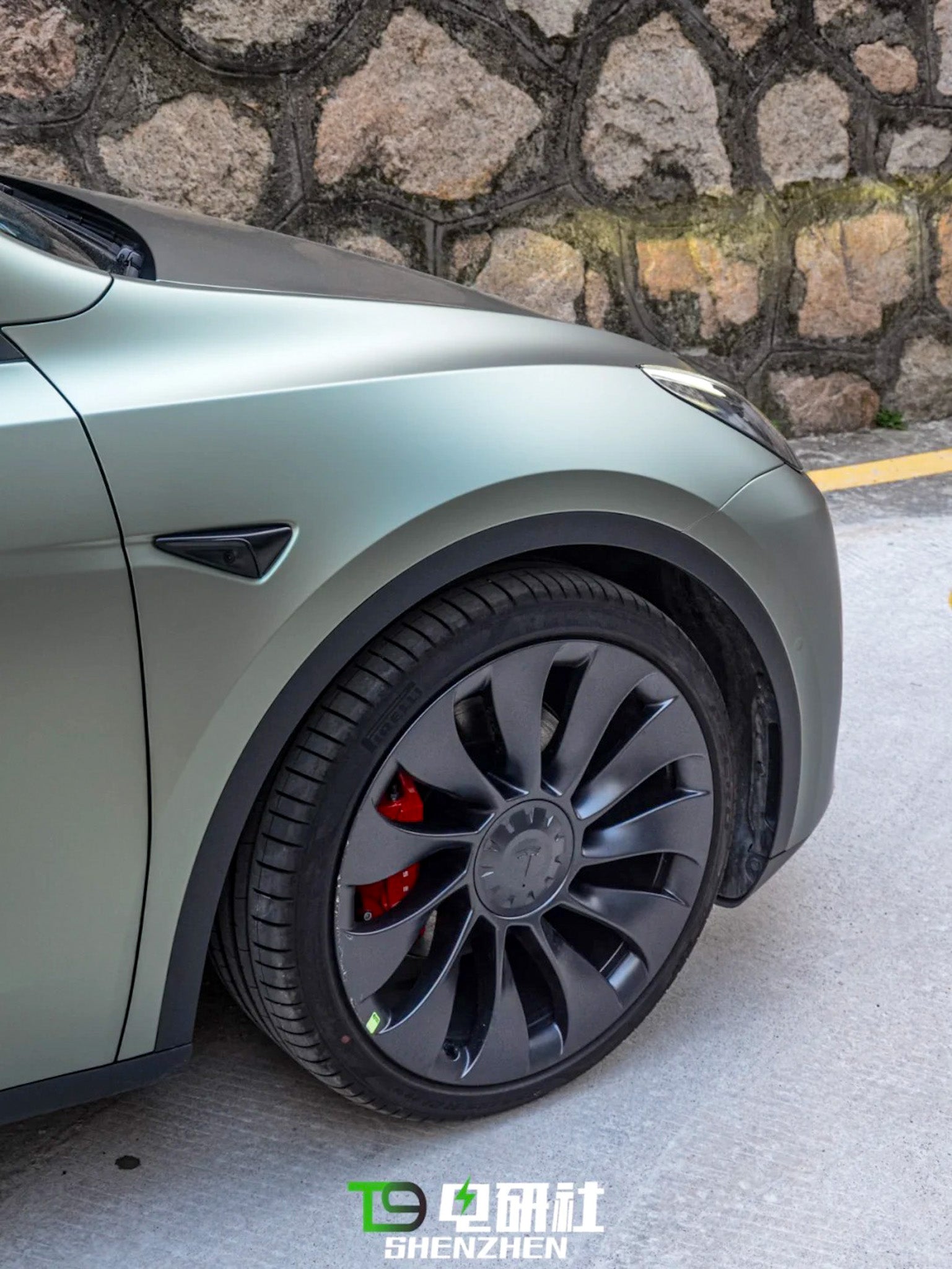 Frozen Ghost Metallic Khaki Gray - Milliotone