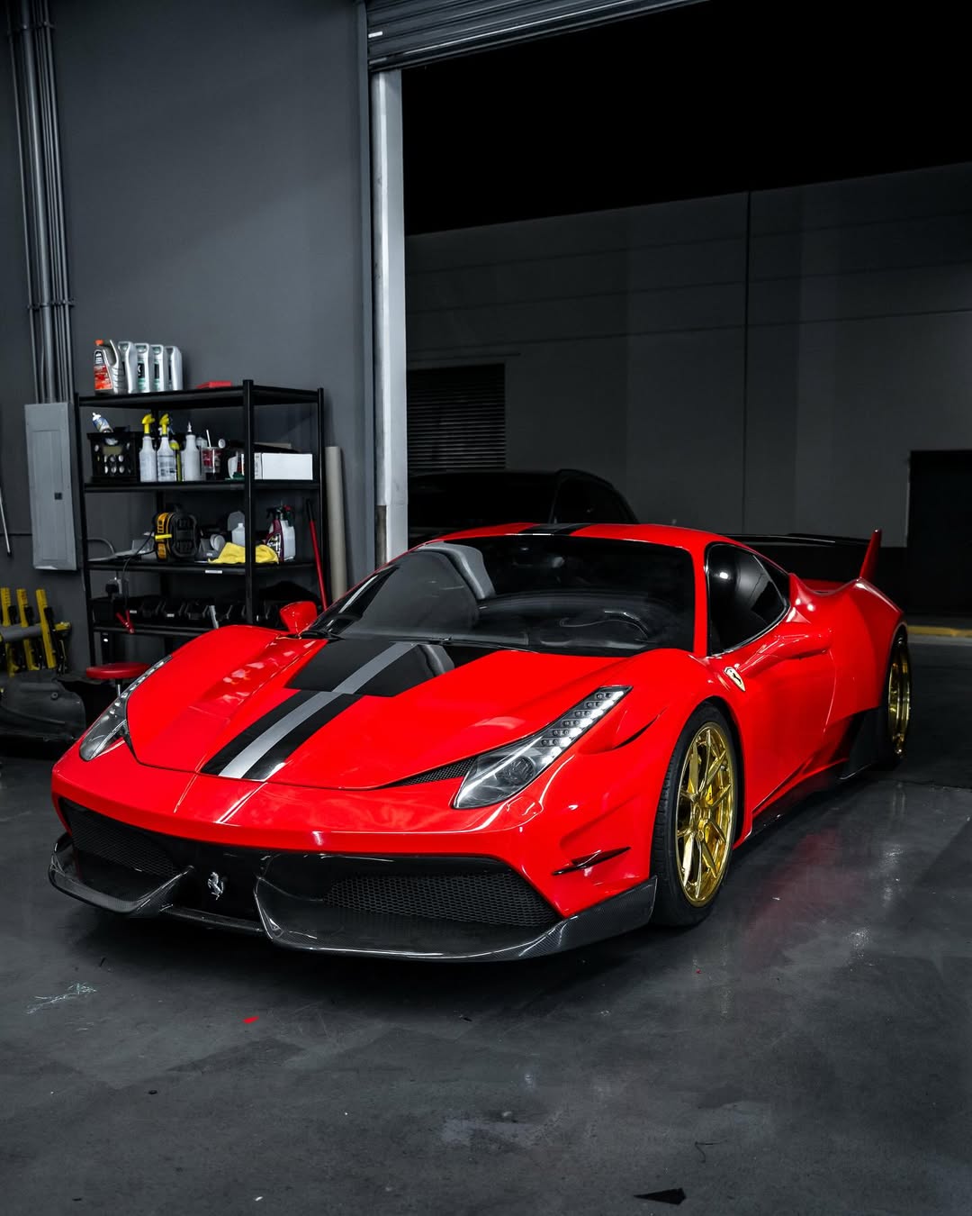 Super Gloss Corsa Red - Milliotone car wrap vinyl film