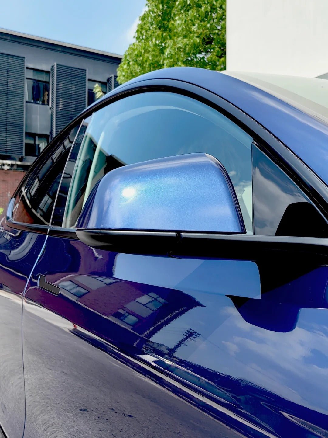 Super Gloss Tanzanite Blue - Milliotone car wrap vinyl film